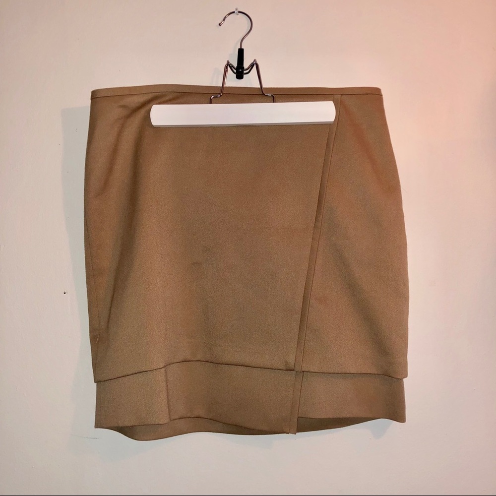 White House Black Market Camel Pencil skirt